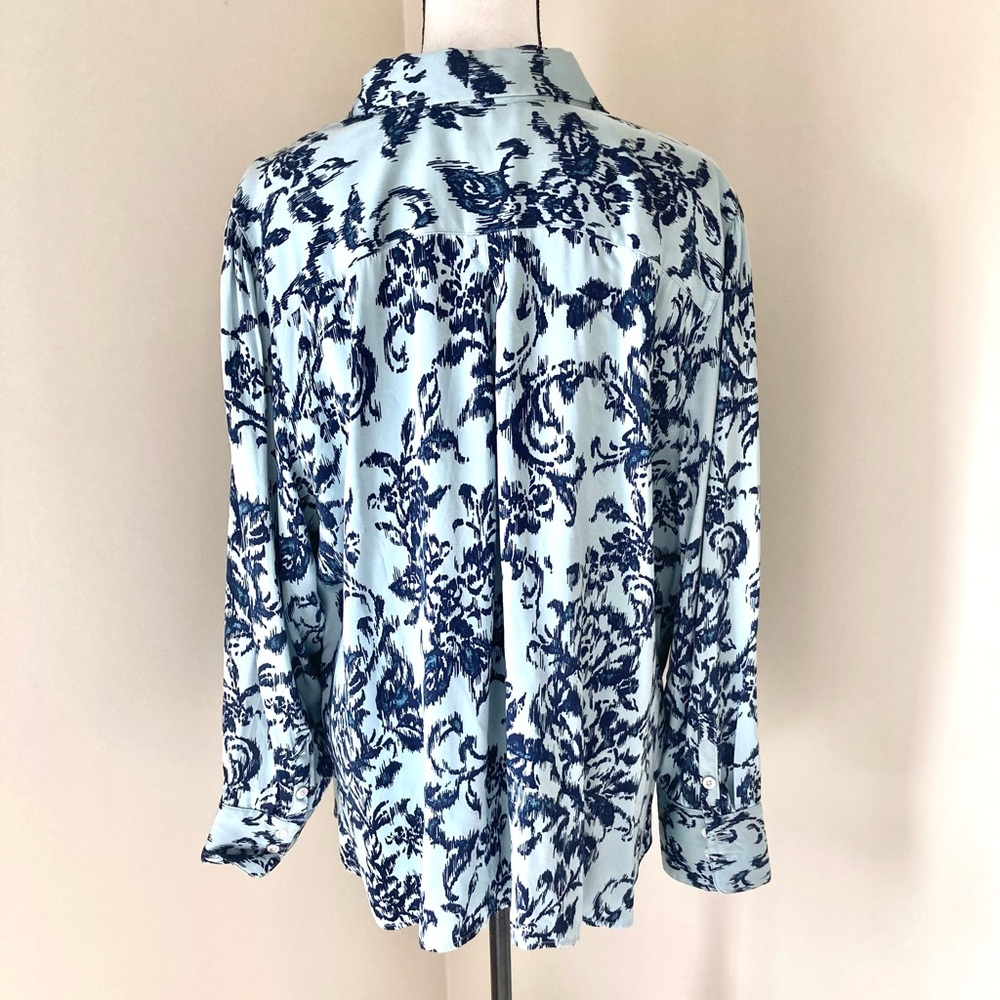 Chico’s Sandwashed Satin Ikat Floral Button Shirt Size XXL - Picture 6 of 9